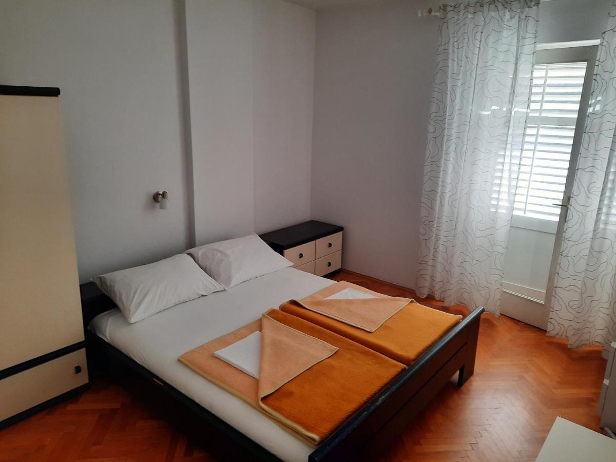 Apartman Matusan Palit55 Rab Town Exterior photo